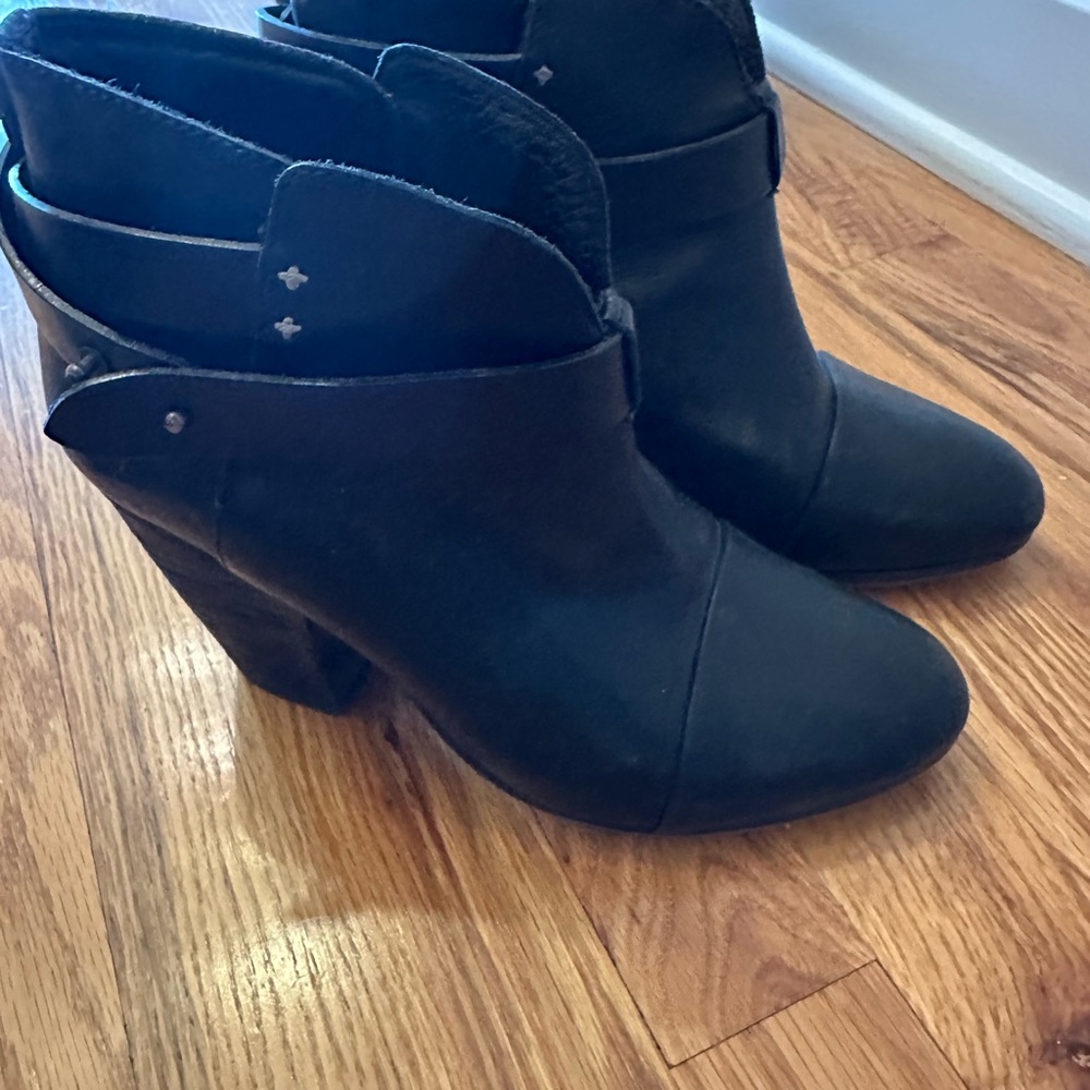 Rag & Bone Black Leather Booties 39